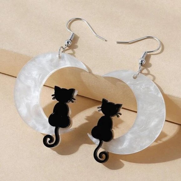 SPOOKY Cat and Moon Earrings - Picture 1 of 3